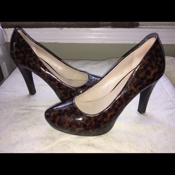Cheetah print pumps  - Picture 2 of 6